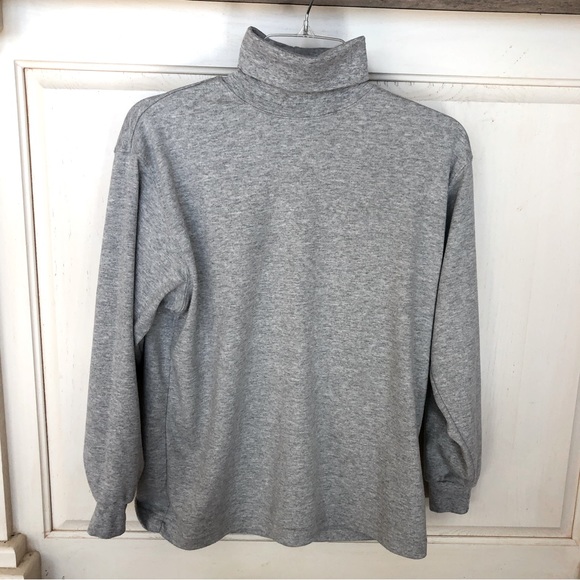 Rue Twenty One Sweaters - Rue Twenty One Gray Turtleneck M